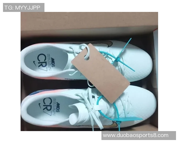 足球鞋价格揭秘如何选择性价比最高的足球鞋让你踢得更好 足球鞋价格揭秘如何选择性价比最高的足球鞋让你踢得更好